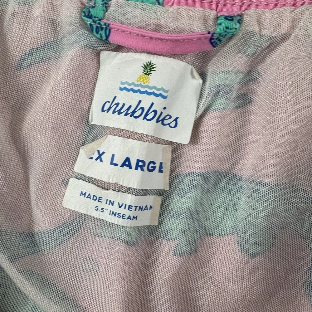 Chubbies Pink Alligator AOP Performance Lined Swimtrunk Size 2XL 5.5